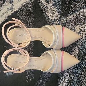 ( New)Pour La Victoire Kiran ankle wrap heels